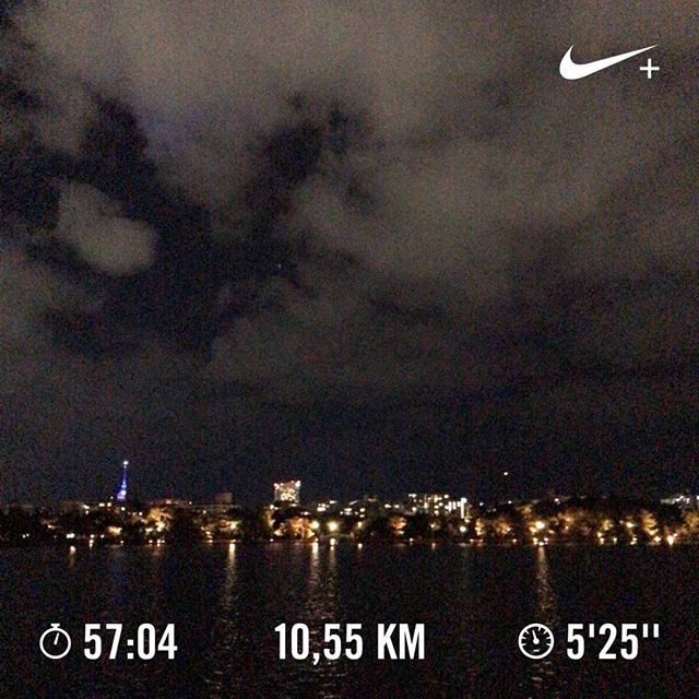 今日はゆっくりめに。#running #jogging #ランニング #ジョギング #大濠公園ラン