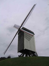 04/10/02 (日) マグリットの家、風車、海 fusha