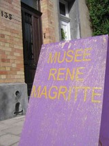 04/10/02 (日) マグリットの家、風車、海 musee magritte